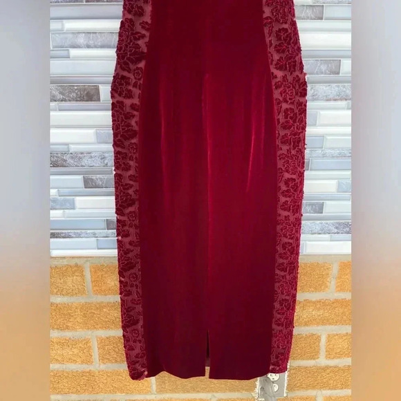 Galvan London Rosa Tulle-trimmed Embroidered Velvet Midi Dress size 6 - Picture 9 of 15